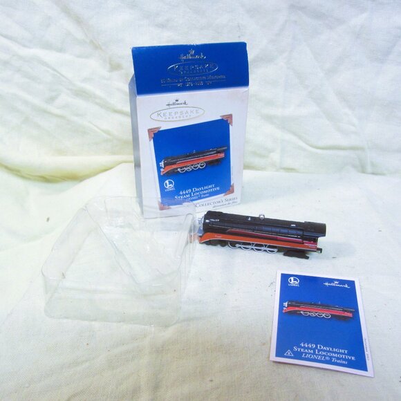 2003 HALLMARK KEEPSAKE, 4449 DAYLIGHT STEAM LOCOMOTIVE ORNAMENT - Picture 1 of 9